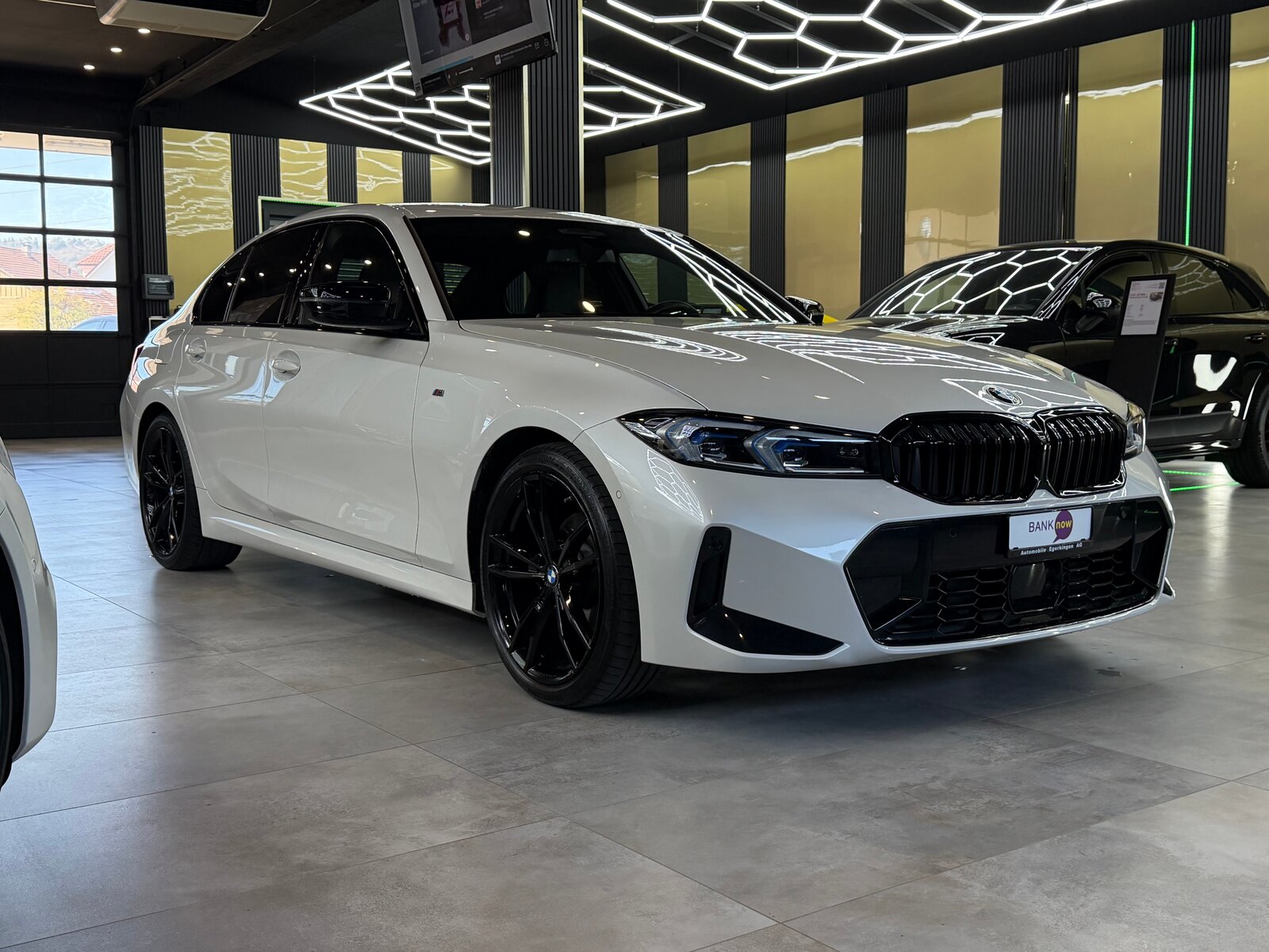 BMW 320d 48V Steptronic M Sport, Mild-Hybrid Diesel/Elektro, Occasion / Gebraucht, Automatik - 4