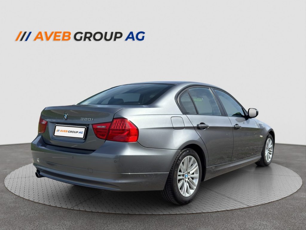 BMW 320i 2.0 Automat | HERBSTAKTION | Frisch MFK, Benzina, Occasioni / Usate, Automatico - 6