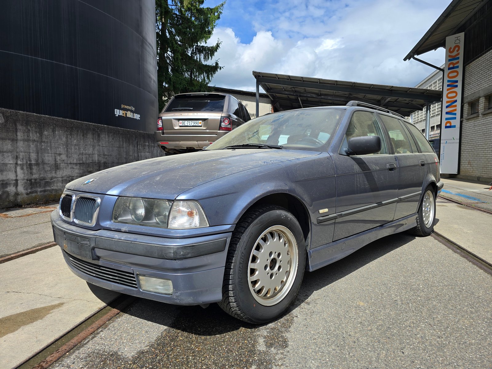BMW 323i Touring Exclusiv