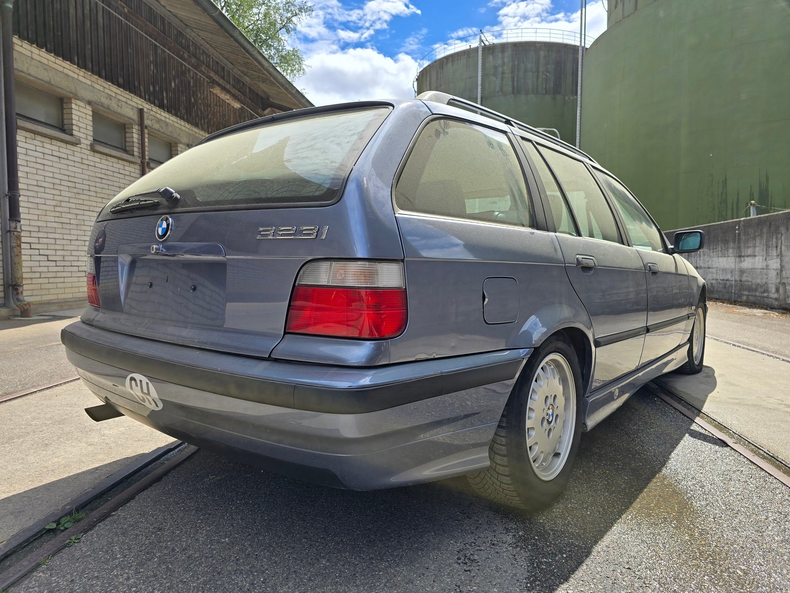 BMW 323i Touring Exclusiv, Essence, Occasion / Utilisé, Manuelle - 5