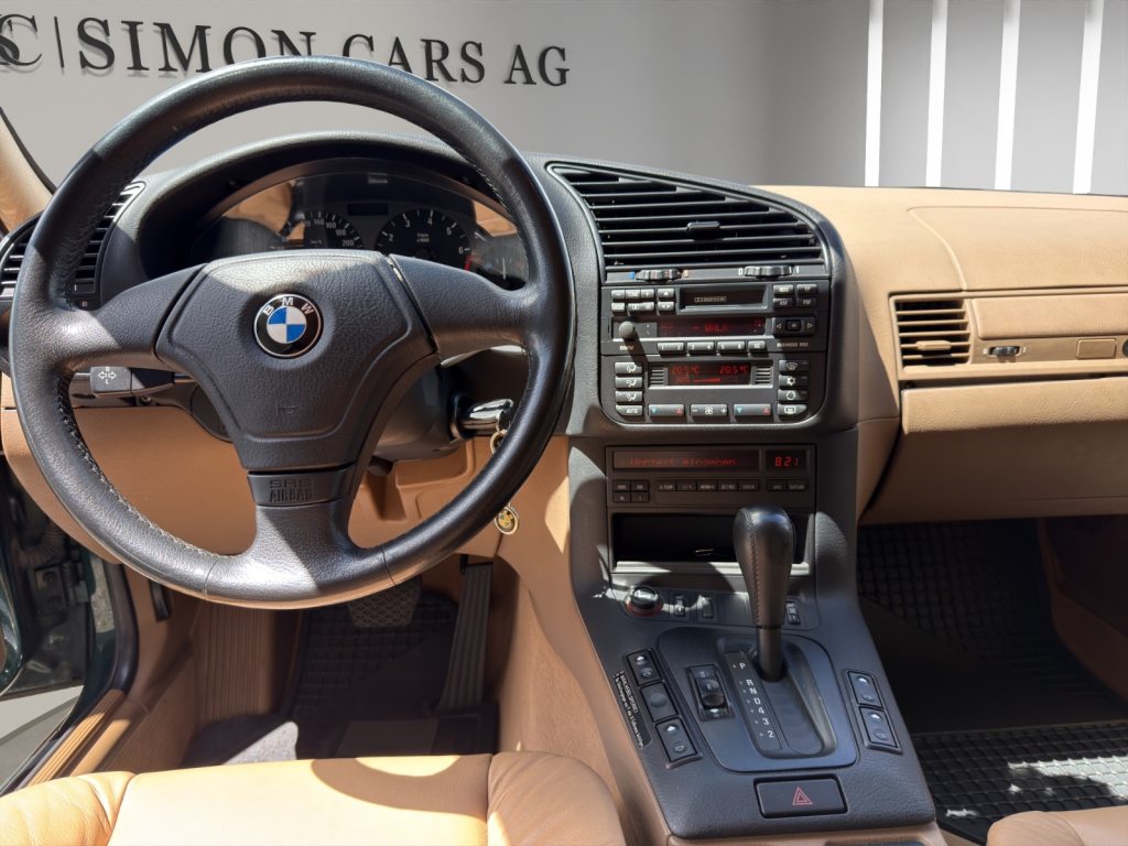BMW 323 323i, Essence, Occasion / Utilisé, Automatique - 7