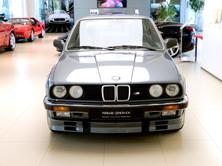 BMW 323i, Benzin, Occasion / Gebraucht, Handschaltung - 2