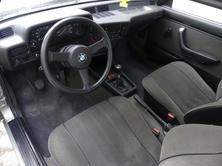 BMW 323 i, Petrol, Classic, Manual - 7