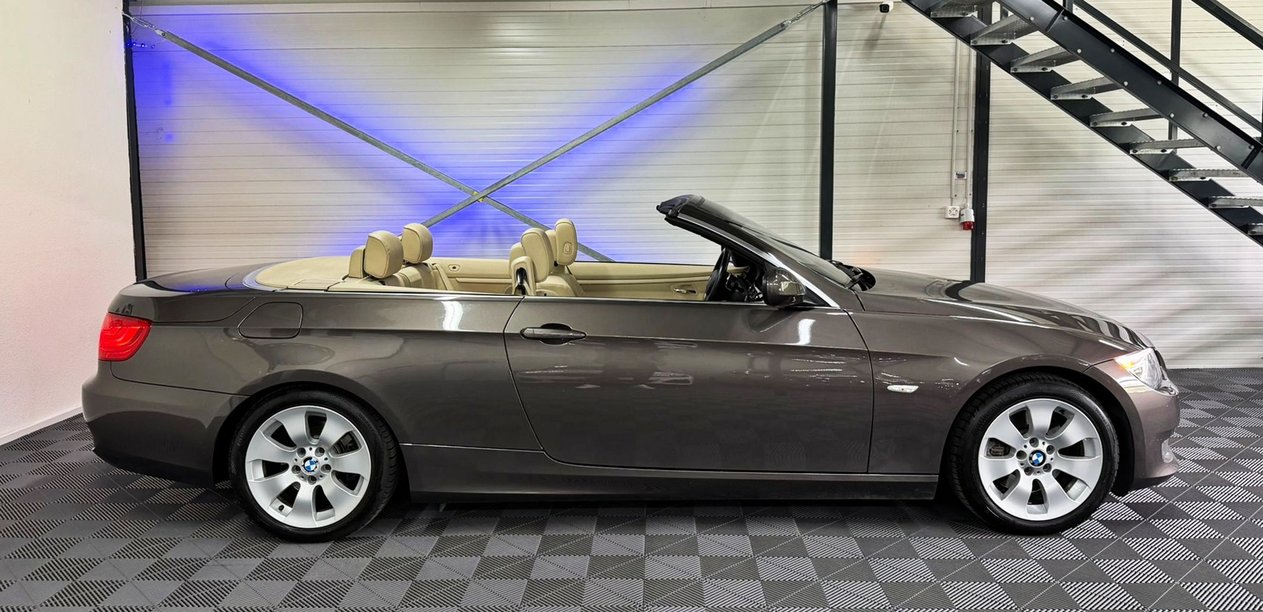 BMW 325i Cabriolet Steptronic, Petrol, Second hand / Used, Automatic - 5