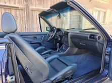 BMW 325i Cabrio, Petrol, Classic, Manual - 7