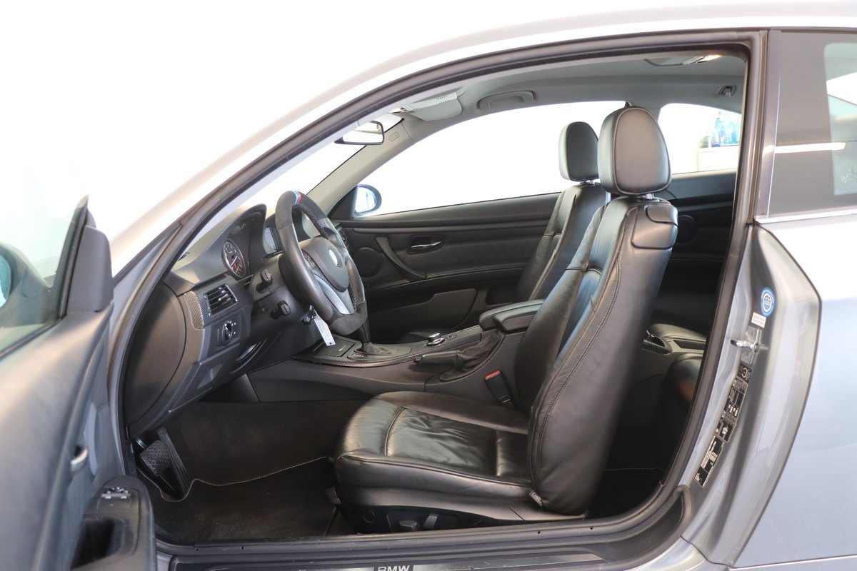 BMW 325xi Coupé, Benzin, Occasion / Gebraucht, Automatik - 6
