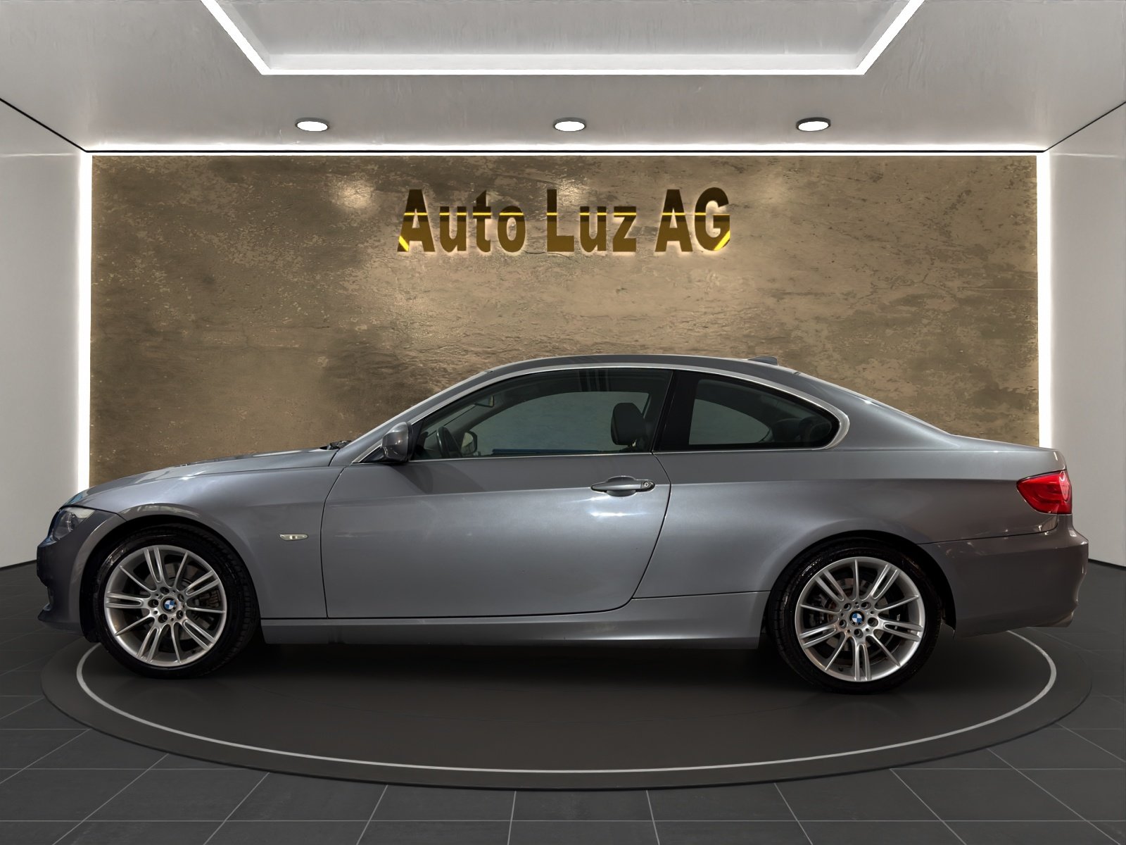 BMW 325i Coupé Steptronic, Essence, Occasion / Utilisé, Automatique - 6