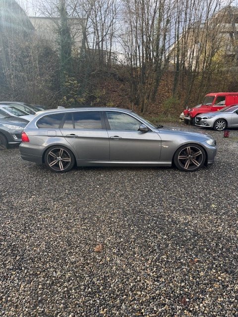 BMW 325 325i Touring, Benzin, Occasion / Gebraucht, Automatik - 4
