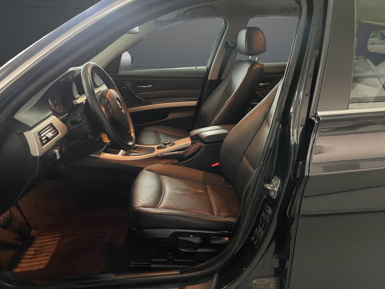 BMW 325i Touring more4you Steptronic, Essence, Occasion / Utilisé, Automatique - 5