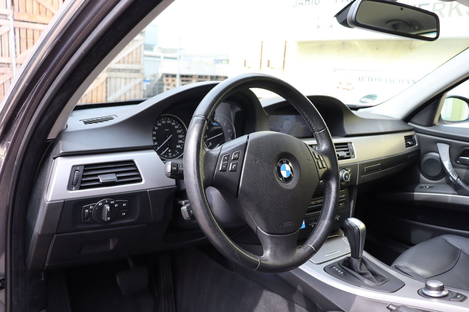 BMW 325i Touring Steptronic, Petrol, Second hand / Used, Automatic - 7