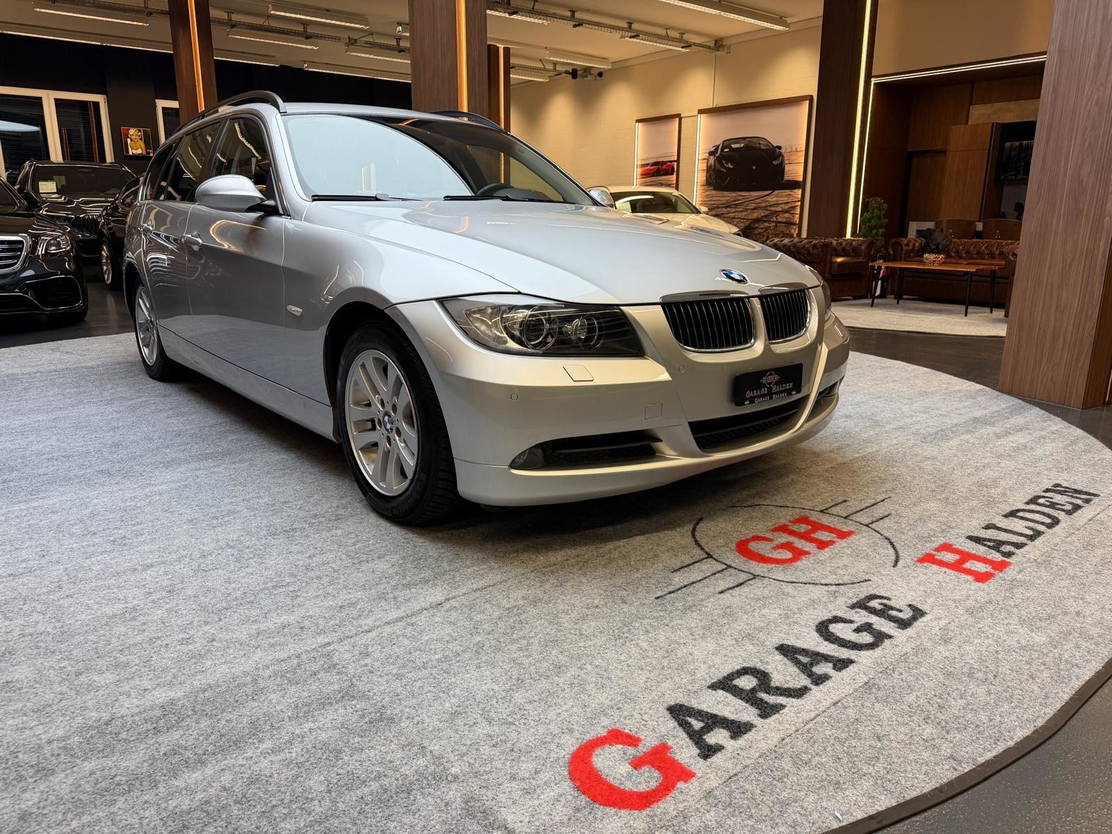 BMW 325i Touring