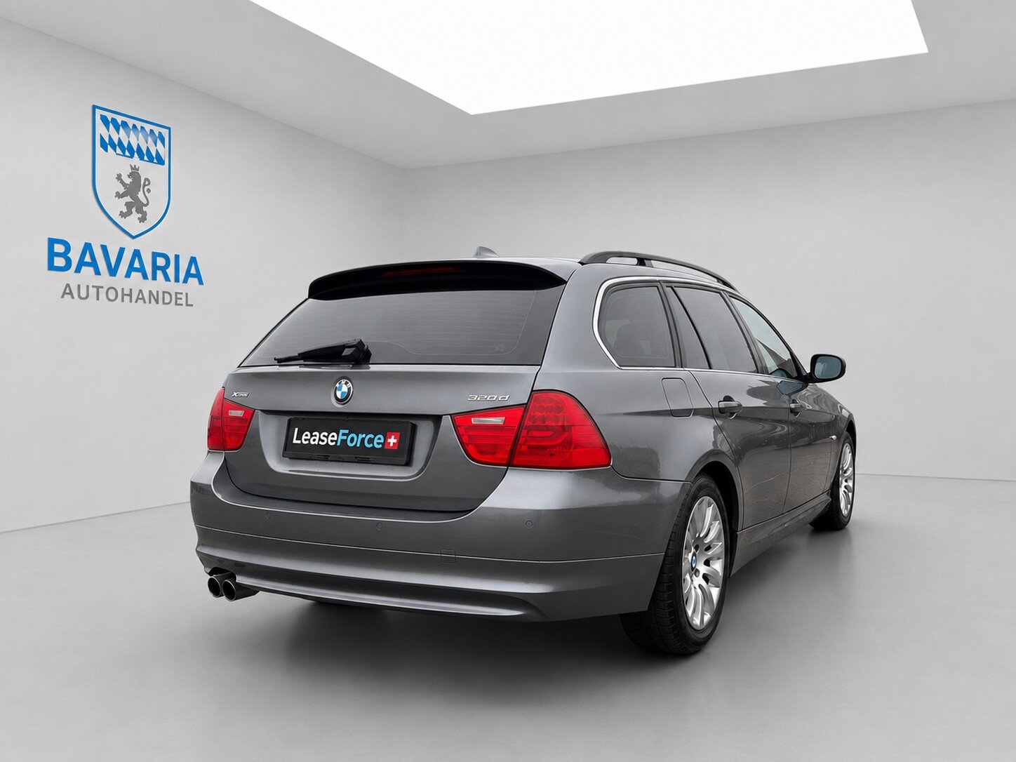 BMW 325i Touring more4you Steptronic, Essence, Occasion / Utilisé, Automatique - 6