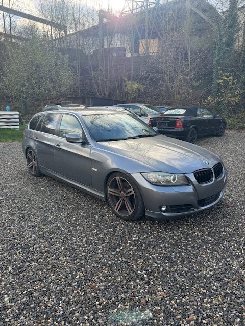 BMW 325 325i Touring, Benzin, Occasion / Gebraucht, Automatik - 3