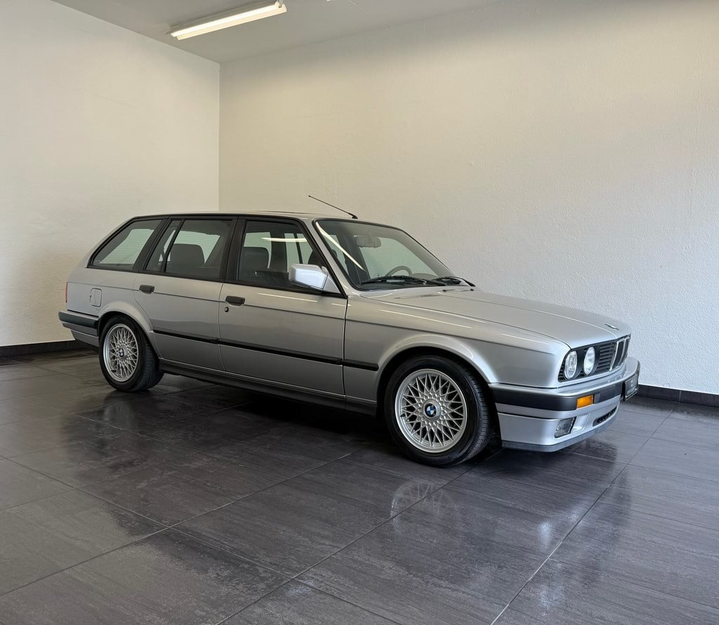 BMW 325 i Touring