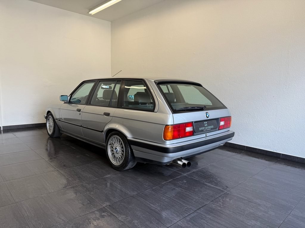 BMW 325 i Touring, Essence, Voiture de collection, Manuelle - 7