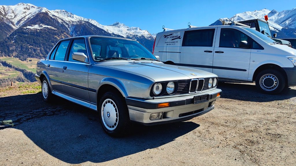 BMW E30 325iX