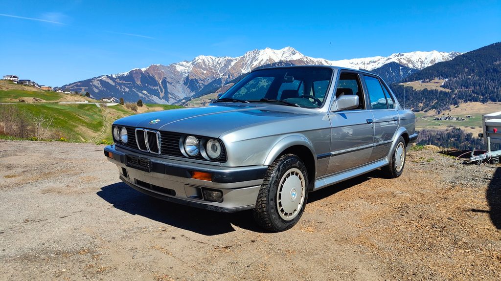BMW E30 325iX, Essence, Occasion / Utilisé, Automatique - 3