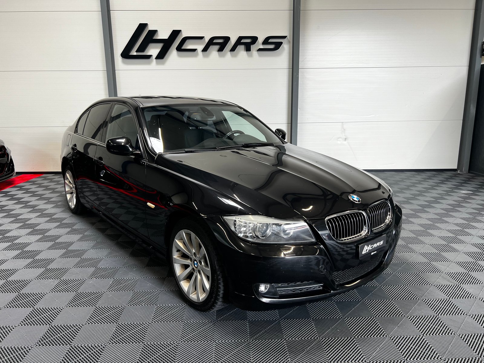 BMW 325i, Essence, Occasion / Utilisé, Automatique - 6