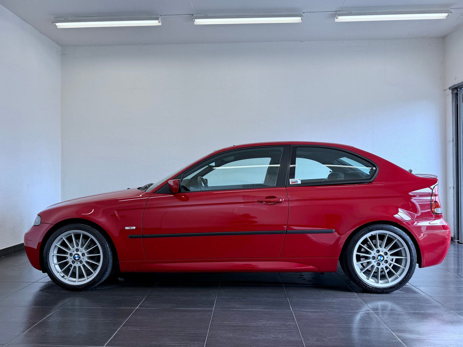 BMW 325 ti Compact, Essence, Occasion / Utilisé, Manuelle - 7
