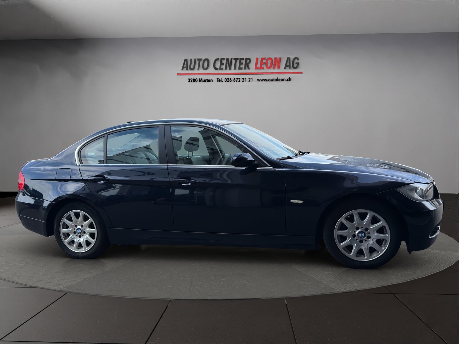 BMW 325xi, Benzin, Occasion / Gebraucht, Automatik - 7