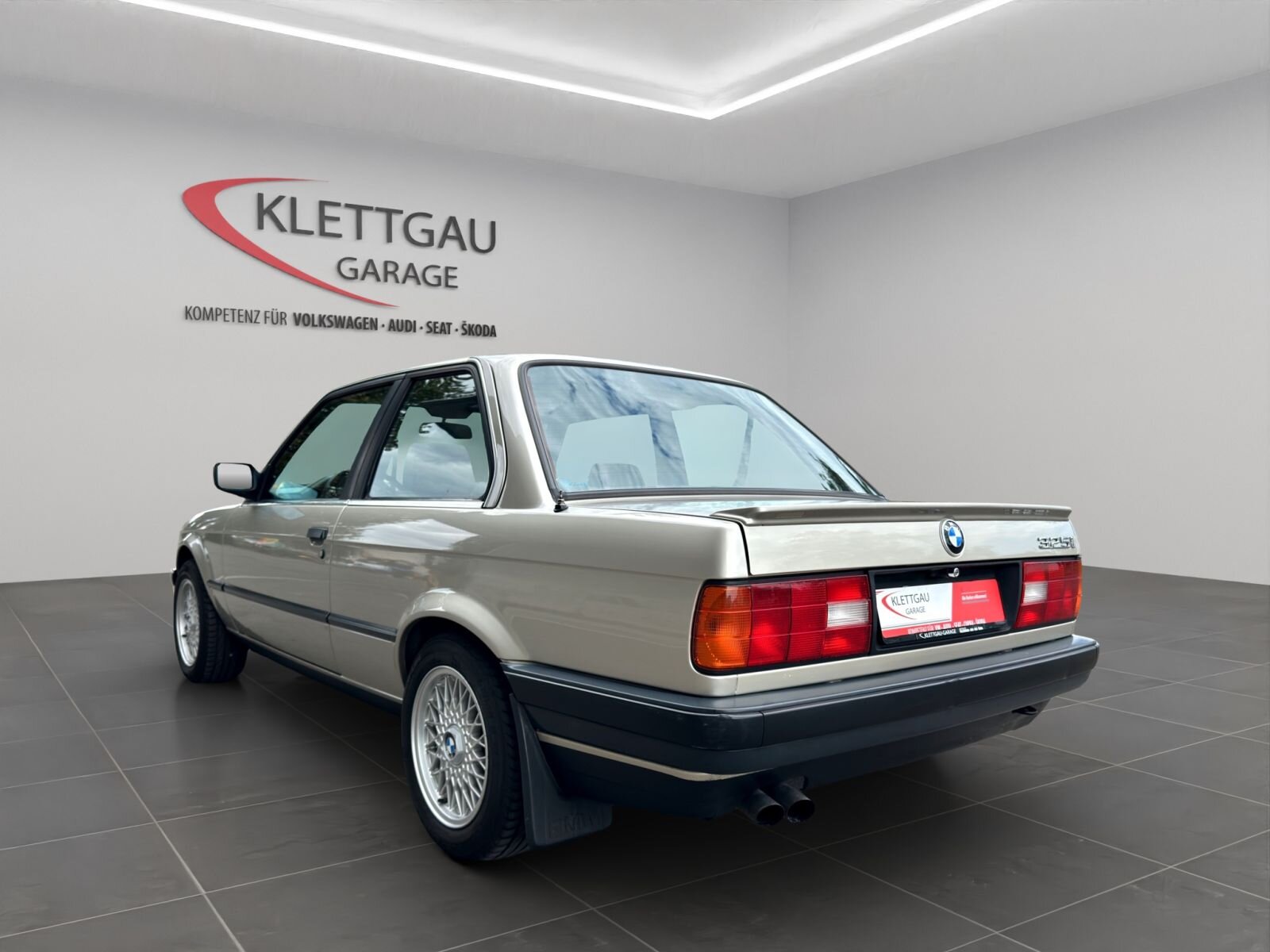 BMW 325i, Benzin, Occasion / Gebraucht, Automatik - 5