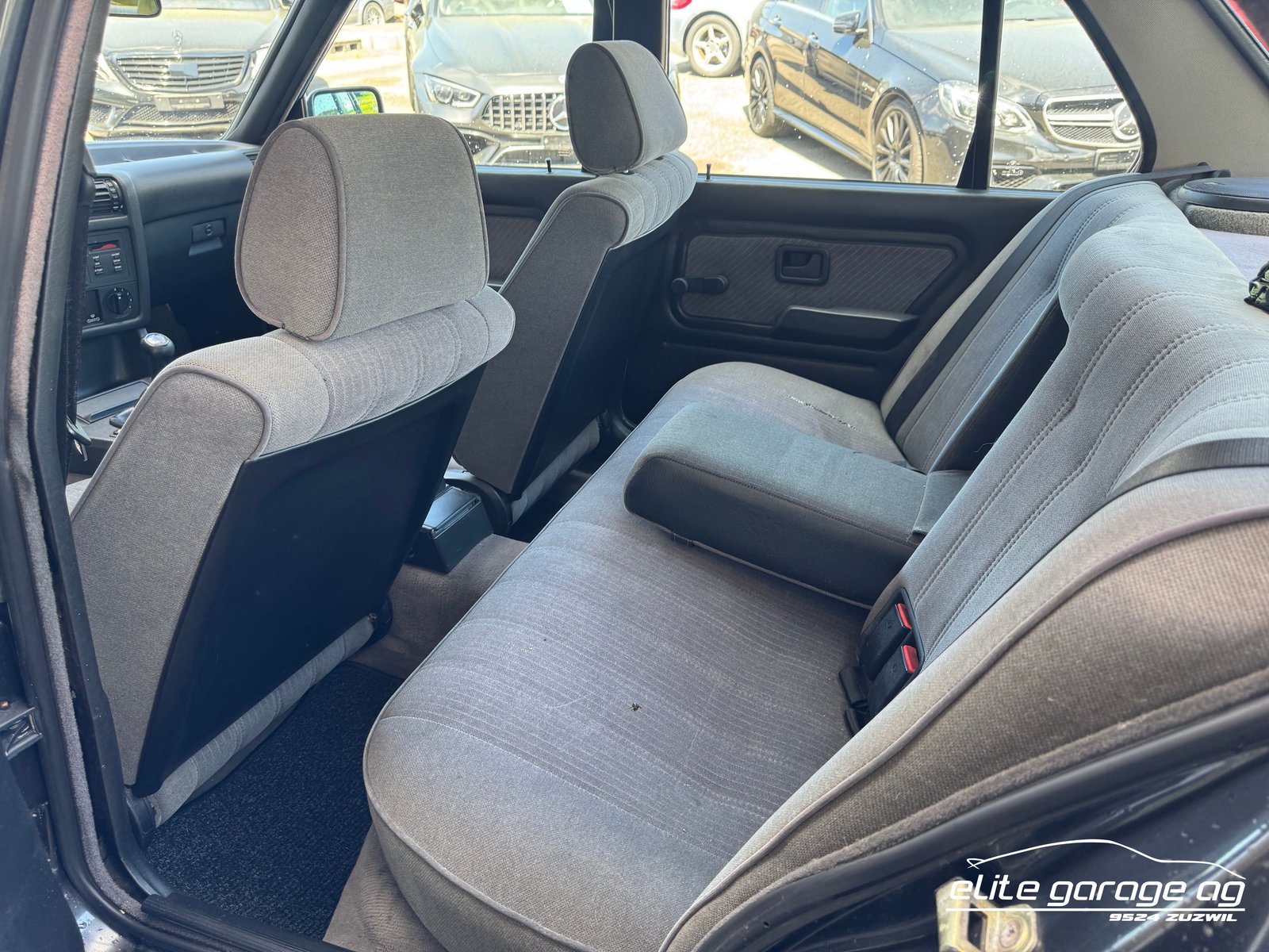 BMW 325i E30 Handschalter, Essence, Voiture de collection, Manuelle - 7