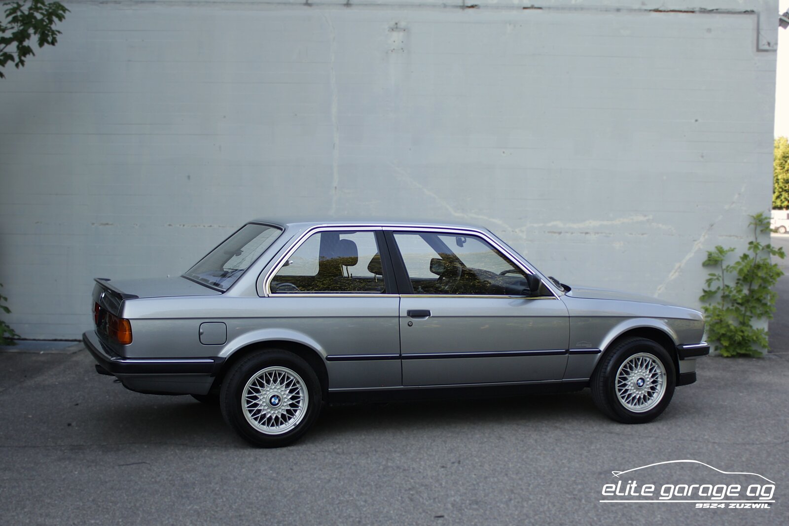 BMW 325i E30 VETERANENGEPRÜFT, Essence, Voiture de collection, Manuelle - 5