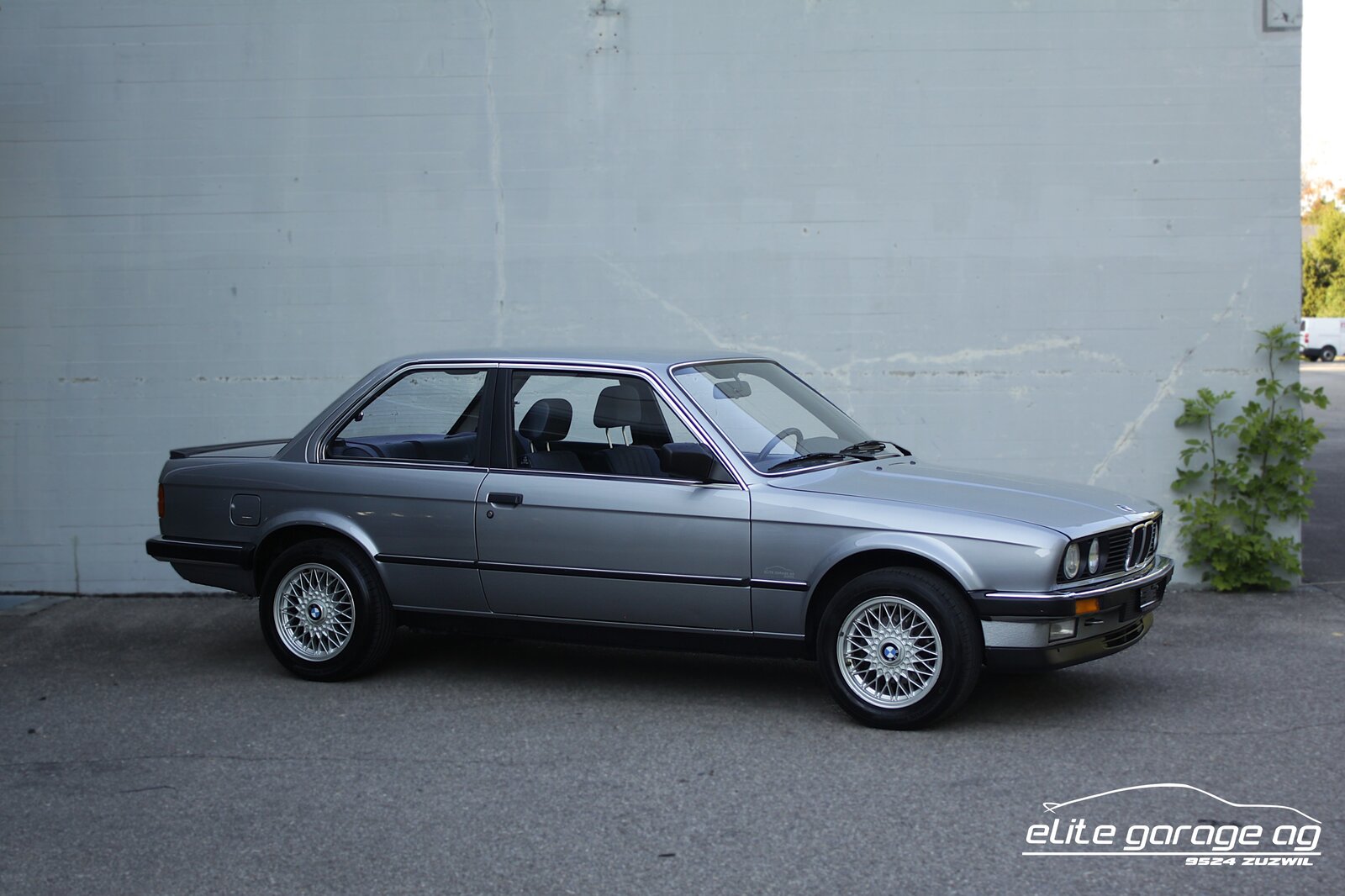 BMW 325i E30 VETERANENGEPRÜFT, Essence, Voiture de collection, Manuelle - 7