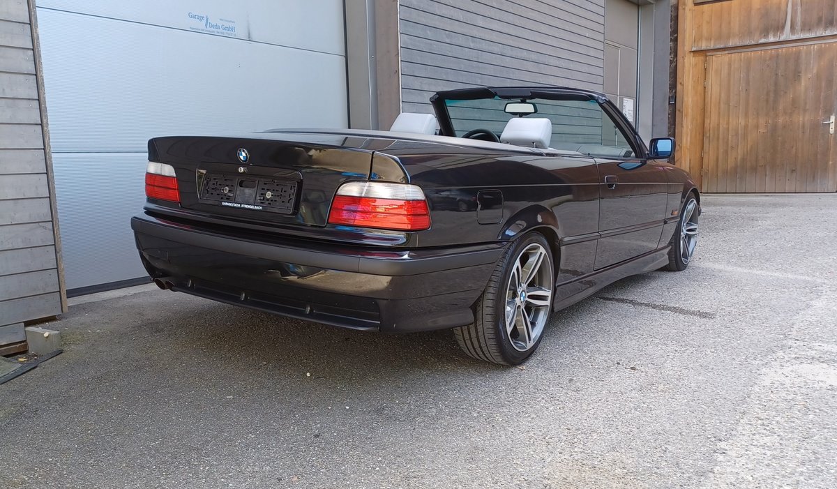 BMW 328i Cabrio, Benzin, Occasion / Gebraucht, Handschaltung - 7