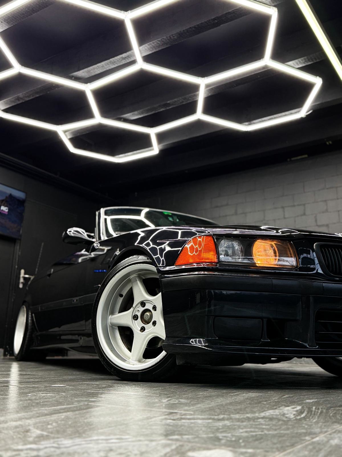 BMW 328i Cabrio M Sport, Essence, Occasion / Utilisé, Manuelle - 3