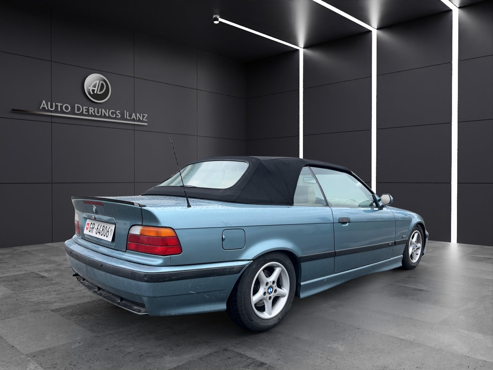 BMW 328i Cabrio, Petrol, Second hand / Used, Manual - 3