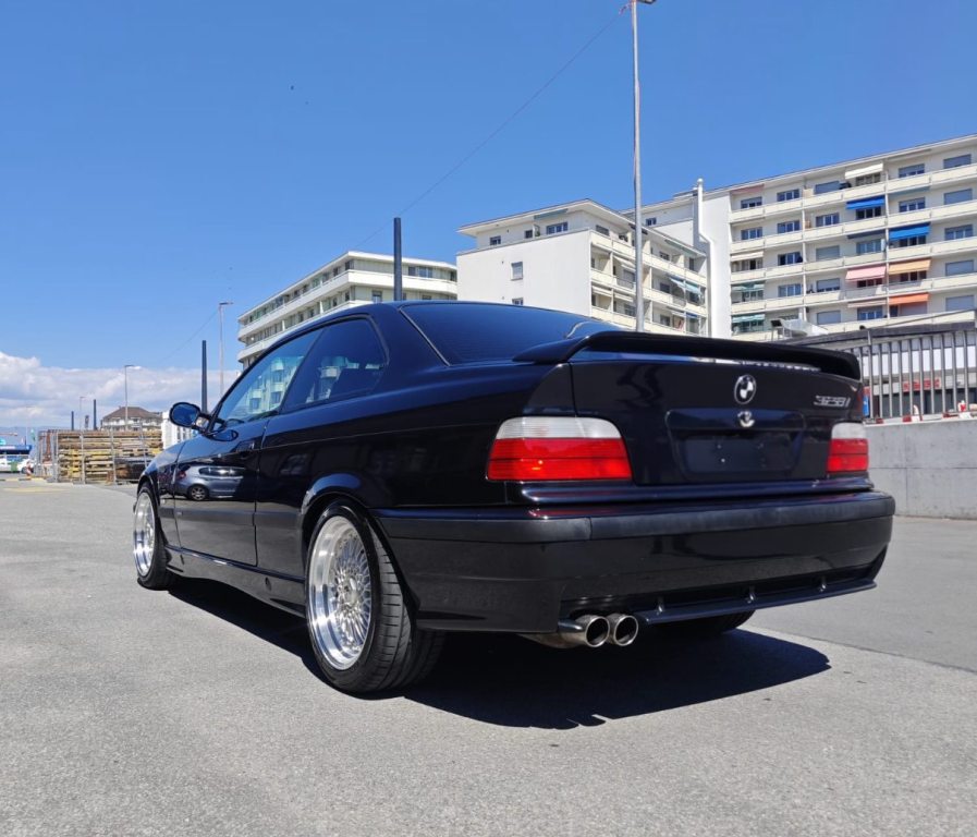 BMW 328 328I
