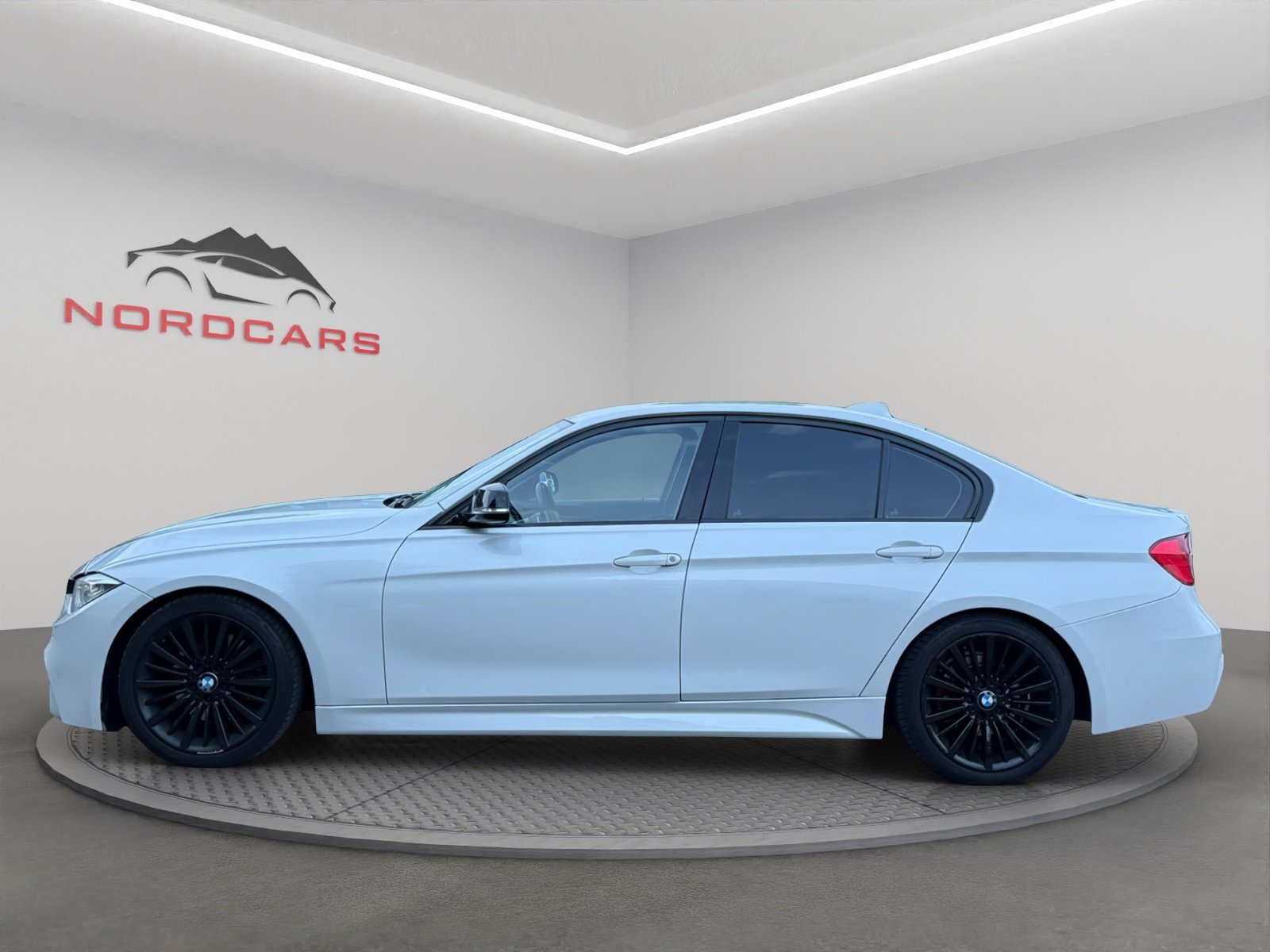 BMW 328i Luxury Line Steptronic, Essence, Occasion / Utilisé, Automatique - 2