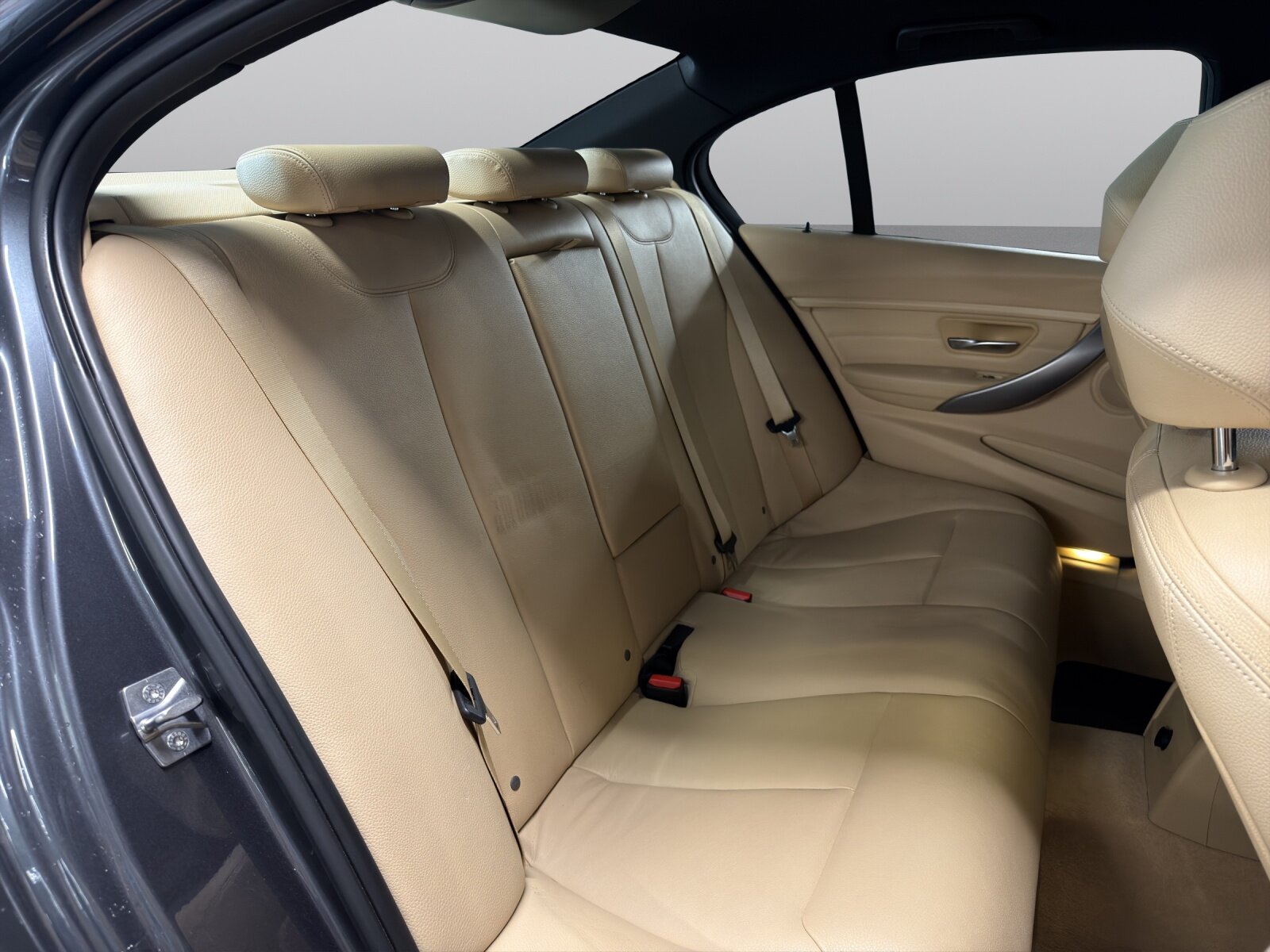 BMW 328i Sport Line Steptronic, Benzin, Occasion / Gebraucht, Automatik - 4