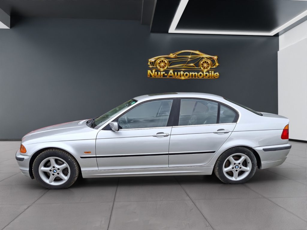 BMW 328i, Essence, Occasion / Utilisé, Automatique - 4