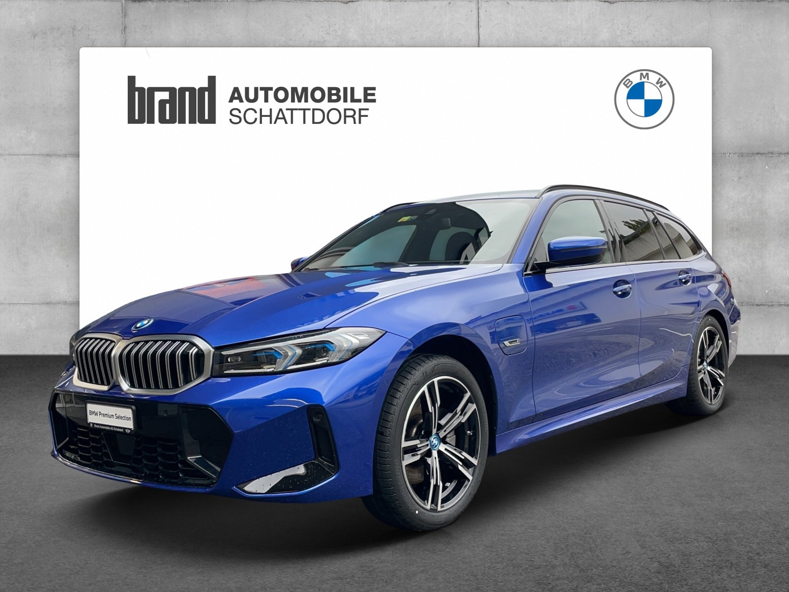 BMW 330e xDrive SAG Touring