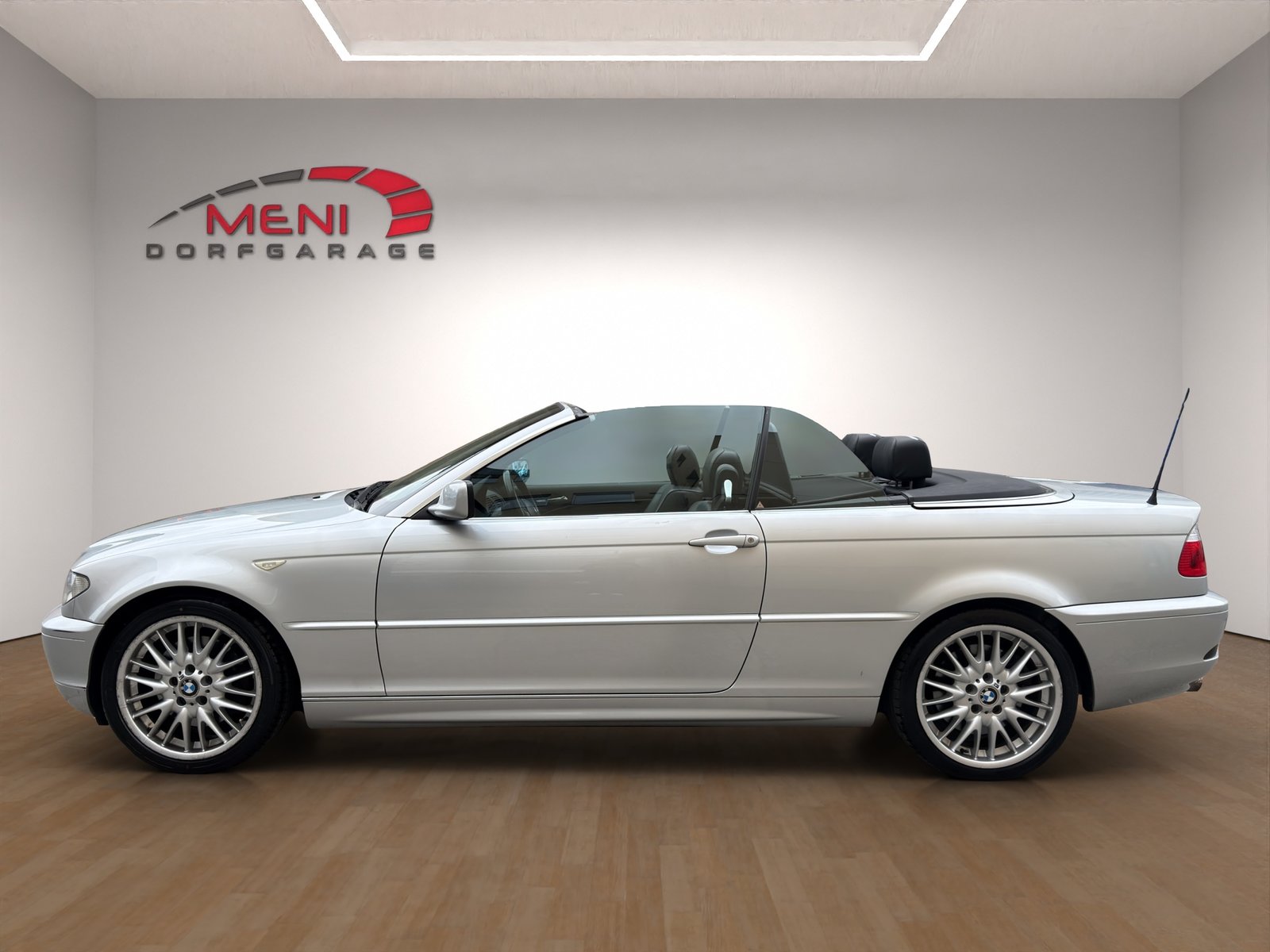 BMW 330Ci Cabriolet, Petrol, Second hand / Used, Manual - 4