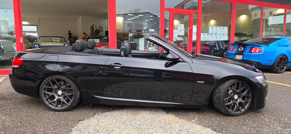 BMW 330i Cabriolet Steptronic, Benzin, Occasion / Gebraucht, Automatik - 3