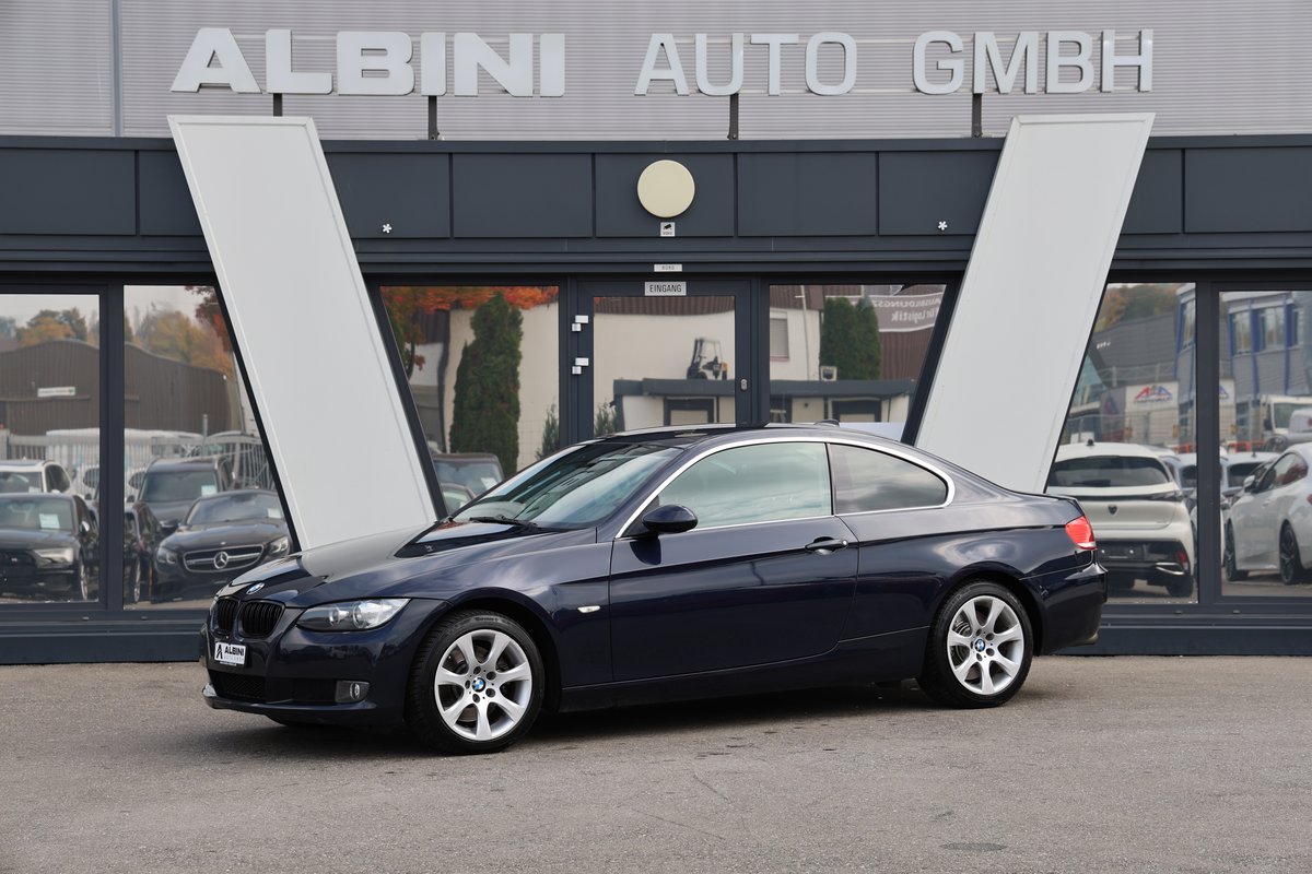 BMW 330i Coupé
