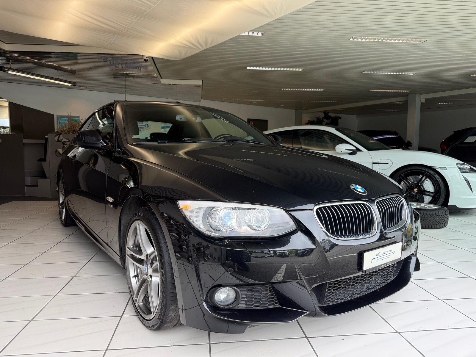 BMW 330i M Sport Coupé Steptronic, Petrol, Second hand / Used, Automatic - 4