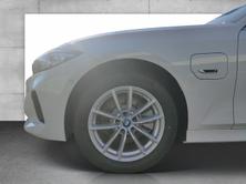 BMW 330e x DriveTouring Steptronic, Plug-in-Hybrid Benzin/Elektro, Neuwagen, Automat - 6