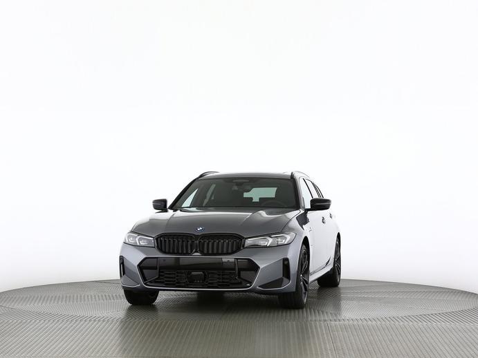 BMW 330e x DriveTouring Steptronic M Sport Pro, Hybride Rechargeable Essence/Électricité, Voiture nouvelle, Automatique