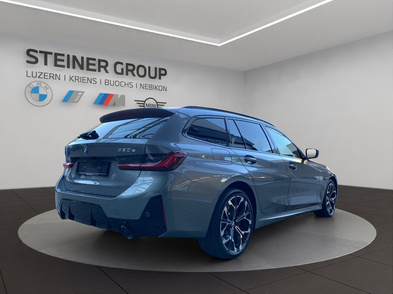 BMW 330e x DriveTouring Steptronic M Sport Pro, Hybride Rechargeable Essence/Électricité, Voiture nouvelle, Automatique - 5