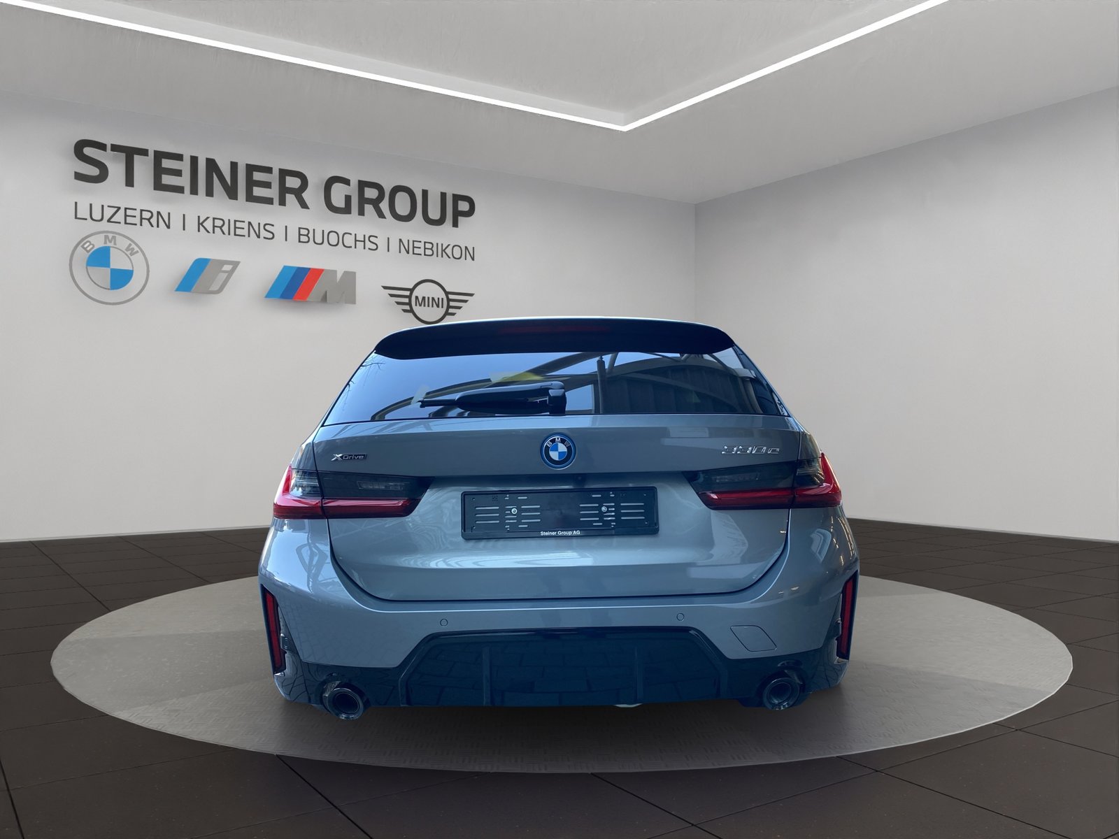 BMW 330e x DriveTouring Steptronic M Sport Pro, Hybride Rechargeable Essence/Électricité, Voiture nouvelle, Automatique - 6
