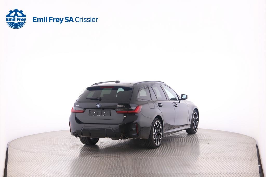 BMW 330e xDrive SAG Touring, Plug-in-Hybrid Benzin/Elektro, Neuwagen, Automatik - 2