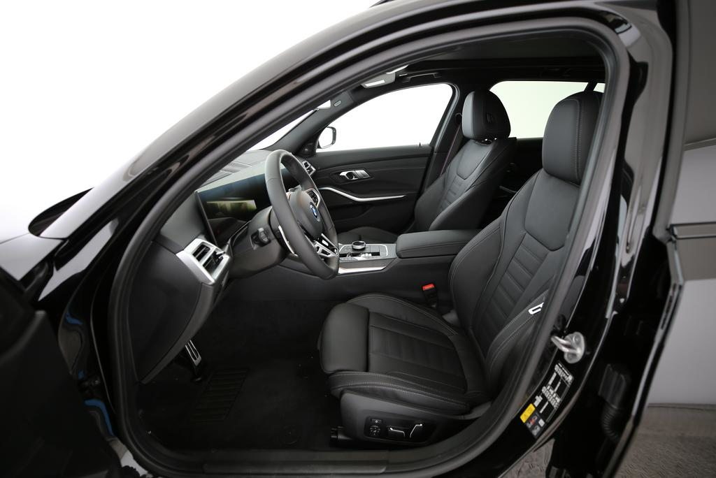 BMW 330e xDrive SAG Touring, Plug-in-Hybrid Benzin/Elektro, Neuwagen, Automatik - 4