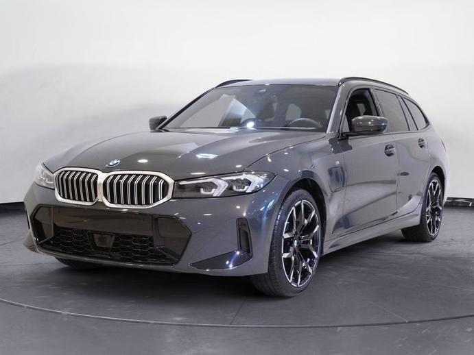 BMW 330e Touring Steptronic M Sport, Plug-in-Hybrid Petrol/Electric, New car, Automatic