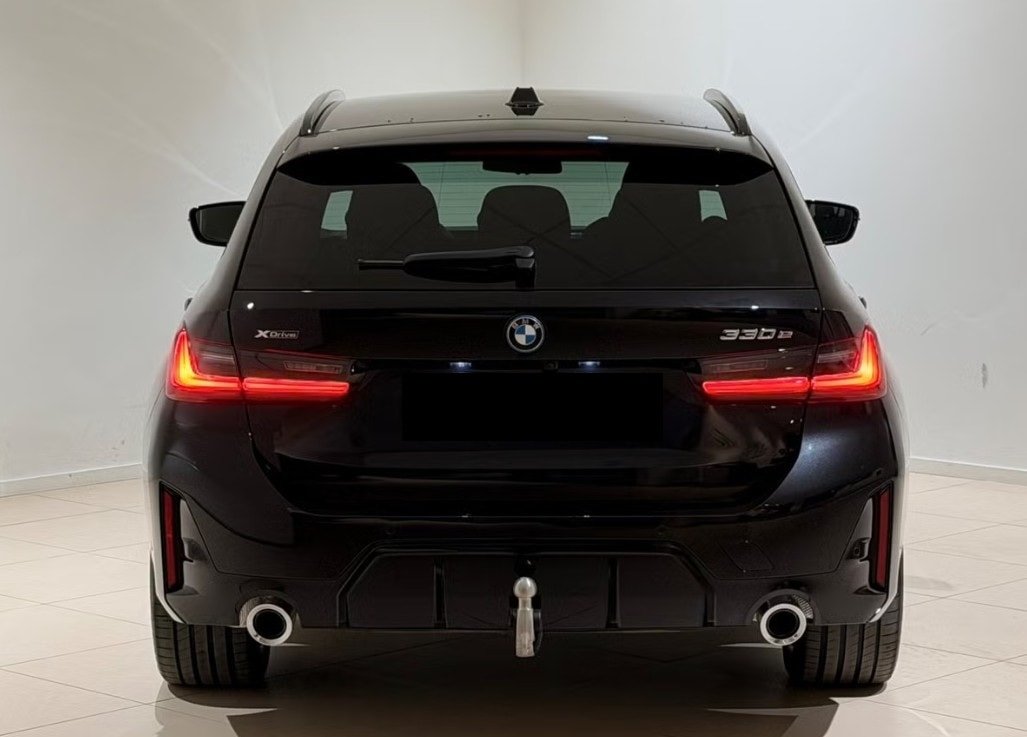 BMW 330e x DriveTouring Steptronic M Sport, Plug-in-Hybrid Petrol/Electric, New car, Automatic - 4
