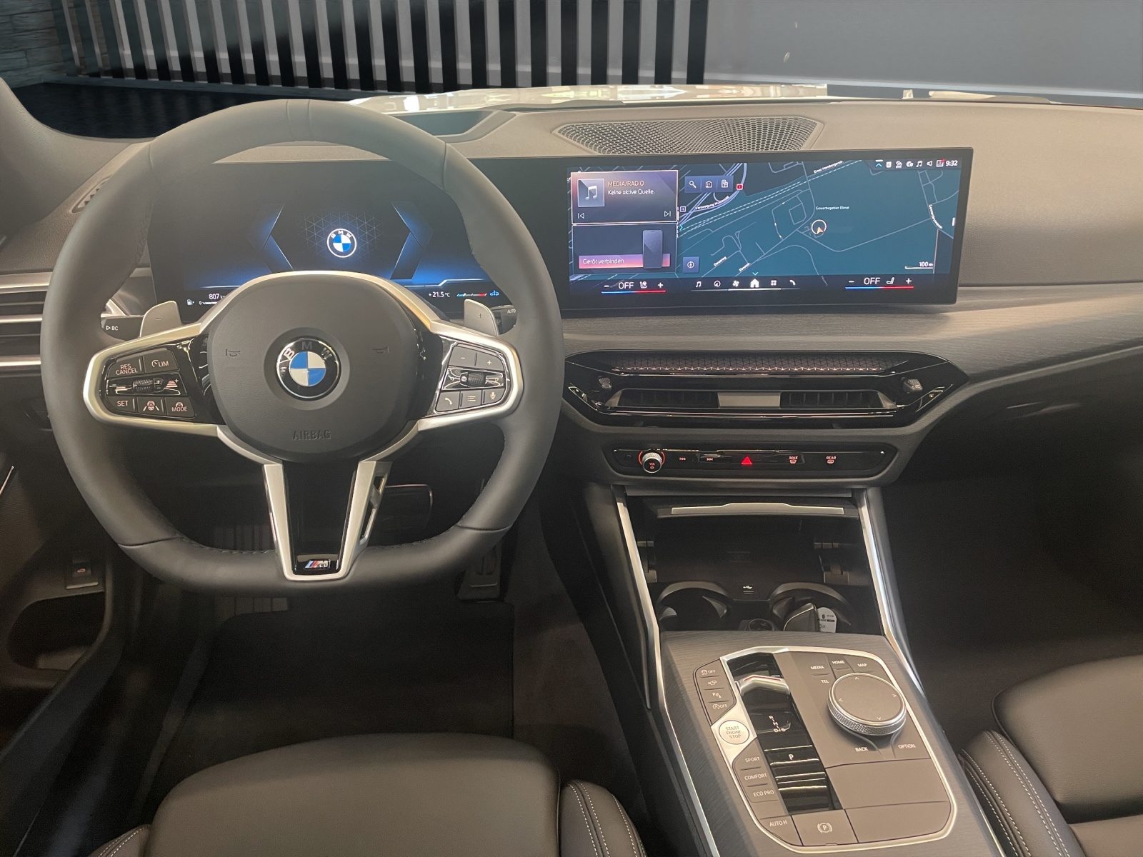 BMW 330i xDrive SAG Touring, Essence, Voiture nouvelle, Automatique - 7