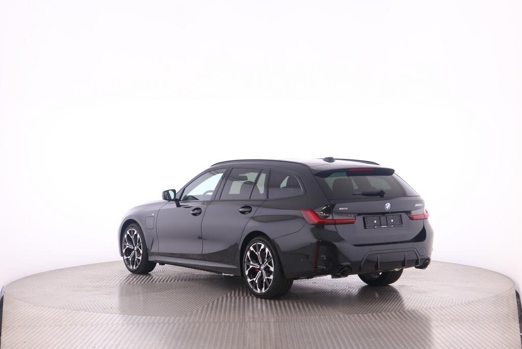 BMW 330e xDrive SAG Touring, Plug-in-Hybrid Benzin/Elektro, Neuwagen, Automatik - 5